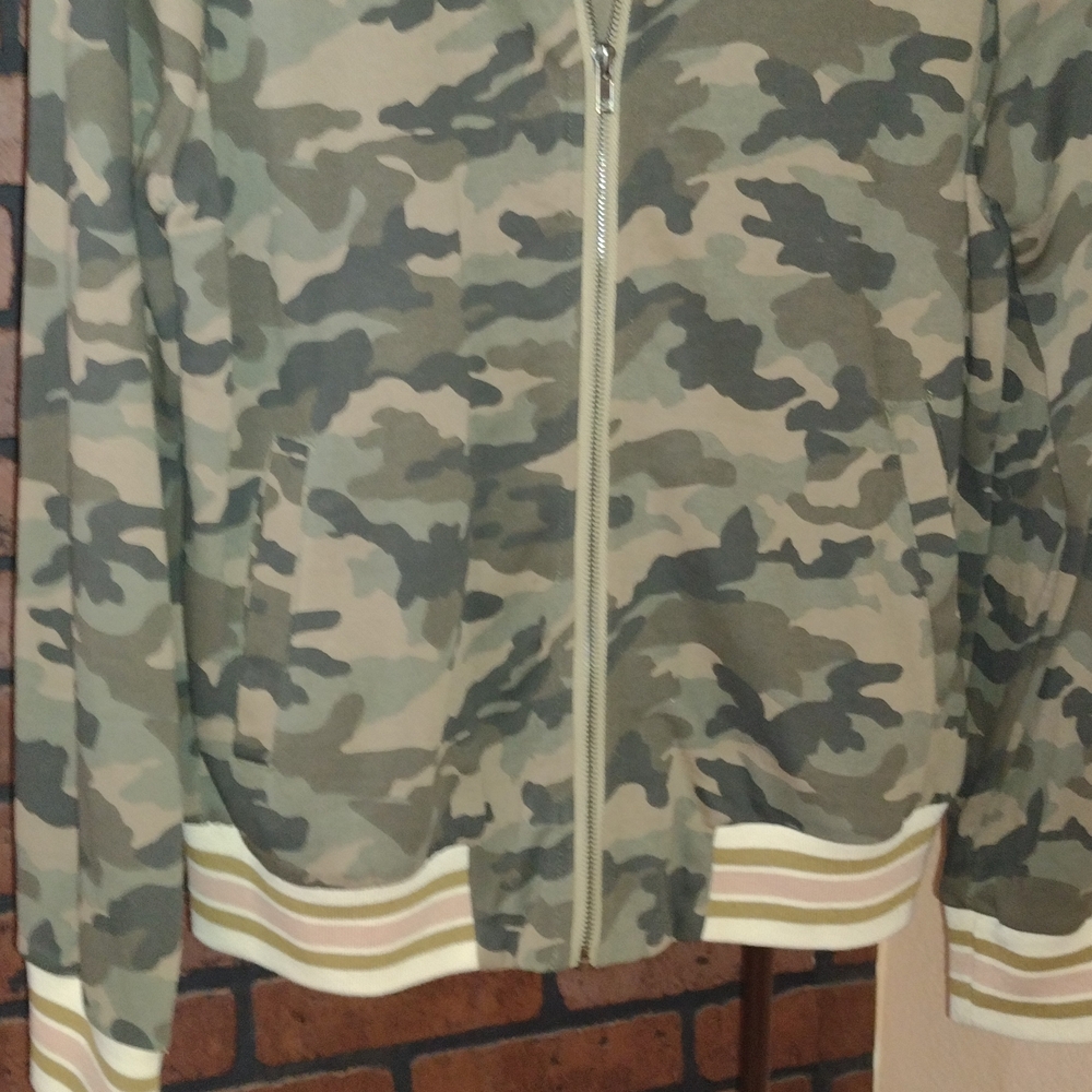 Mystree Camouflage Utility Jacket
